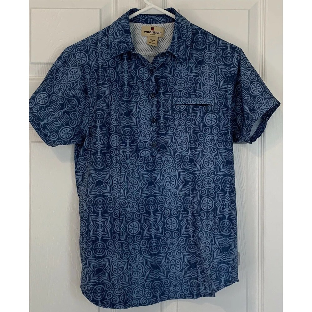 Woolrich Women's Top XS Shirt Popover Blouse Short Sleeves Performance Fabric
